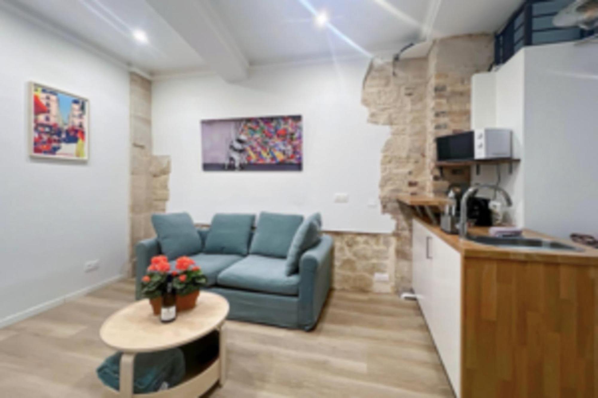 Ideally Located And Atypical Apartment In 巴黎 外观 照片